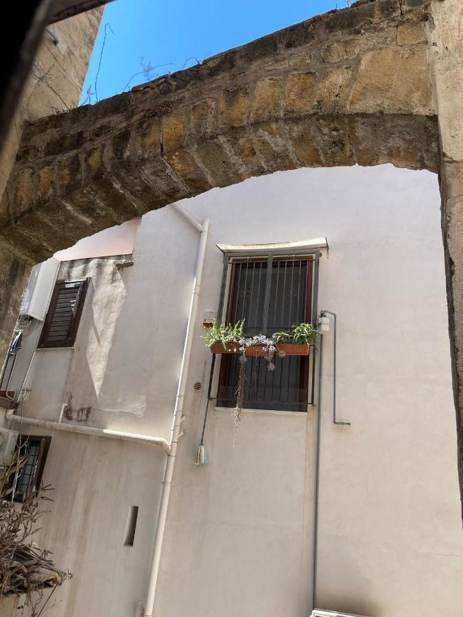شقة A Casa Di Elena باليرمو المظهر الخارجي الصورة